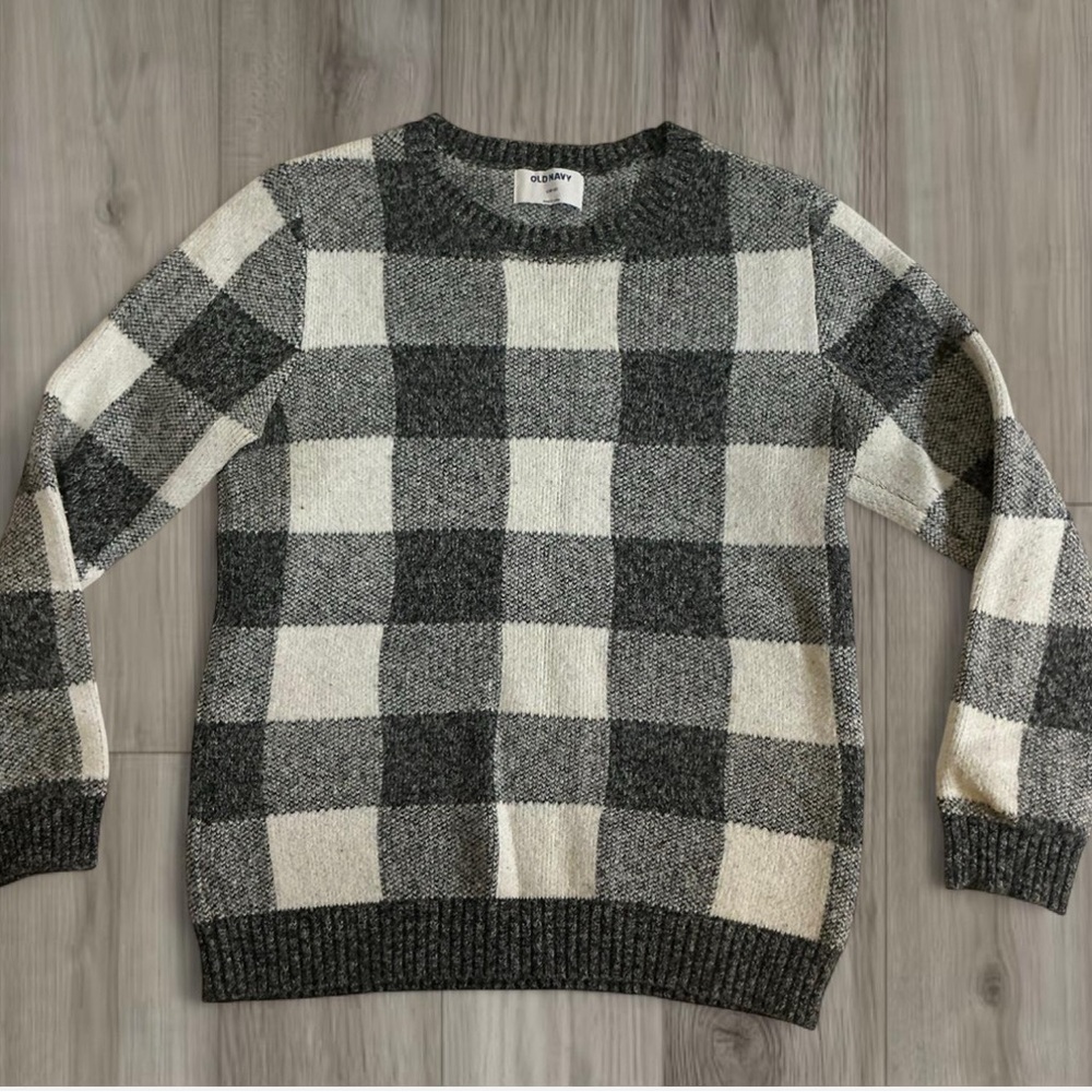 Old Navy Men's Gray and Cream Plaid Sweater